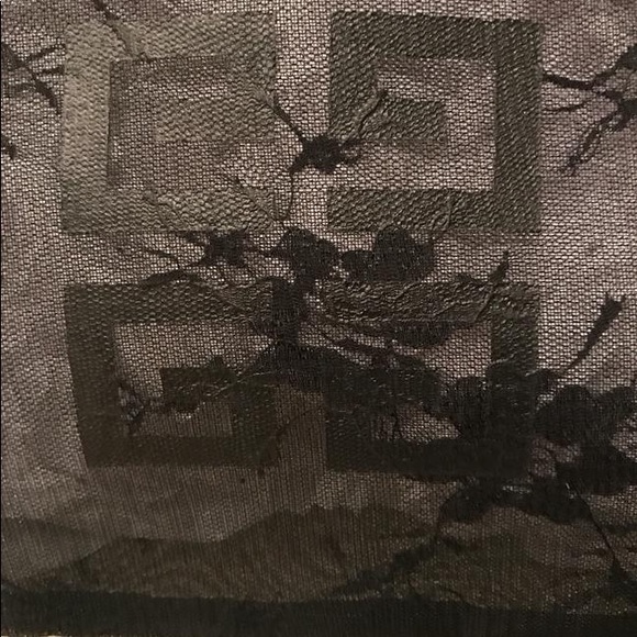 GIVENCHY Parfums Black Floral Lace Tote Bag - Picture 4 of 8